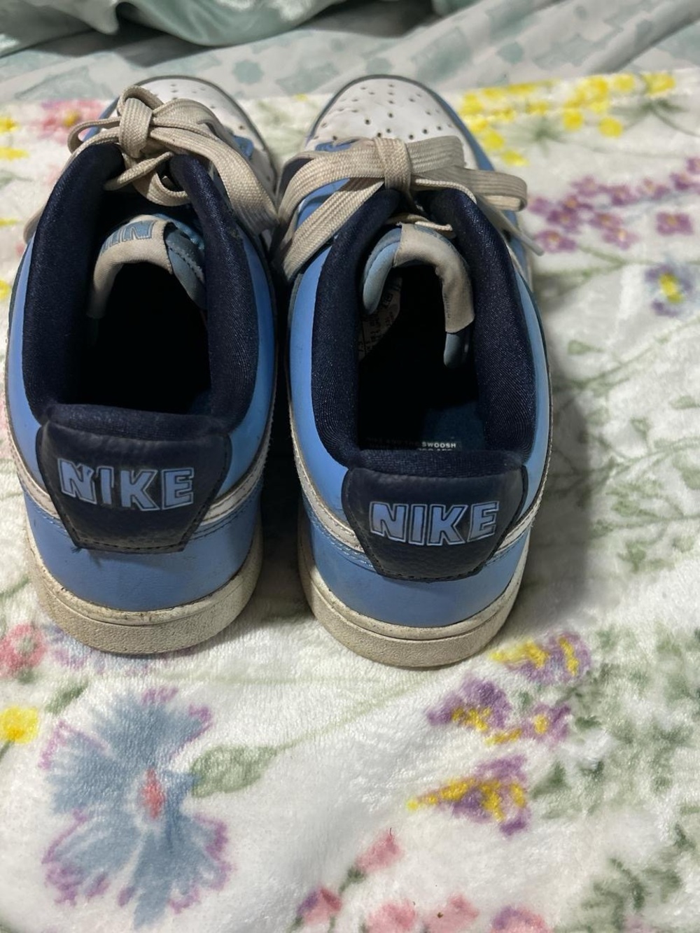 Nike Kids Blue & Navy Low-Top Sneakers
